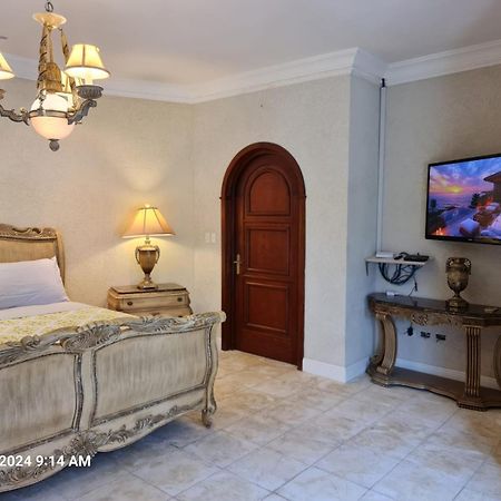 Sandpiper Beach Apartments Palm Beach Kültér fotó